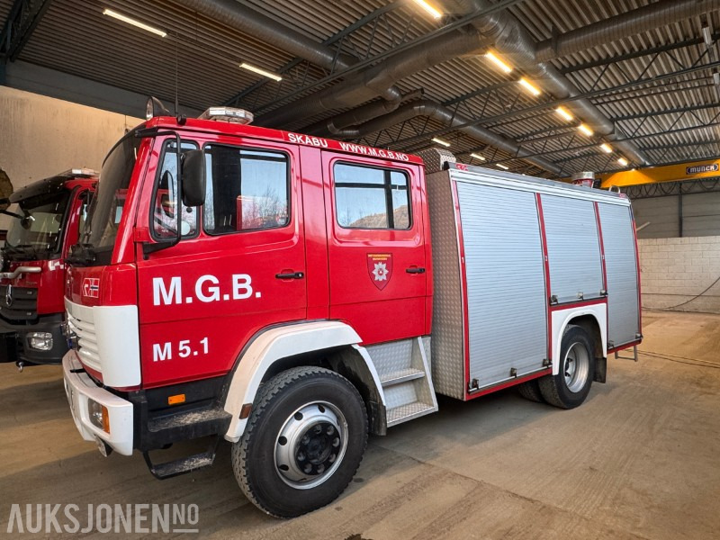 1997 Mercedes-Benz 1124 Af/36 4X4 brannbil registrert som motorredskap med kun 29540 km - Feuerwehrfahrzeug: das Bild 1 1997 Mercedes-Benz 1124 Af/36 4X4 brannbil registrert som motorredskap med kun 29540 km - Feuerwehrfahrzeug: das Bild 1
