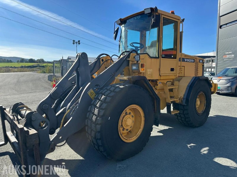 2000 Volvo L70D hjullaster – Pallegafler – Skuffe – Godkjent årskontroll - Radlader: das Bild 2 2000 Volvo L70D hjullaster – Pallegafler – Skuffe – Godkjent årskontroll - Radlader: das Bild 2