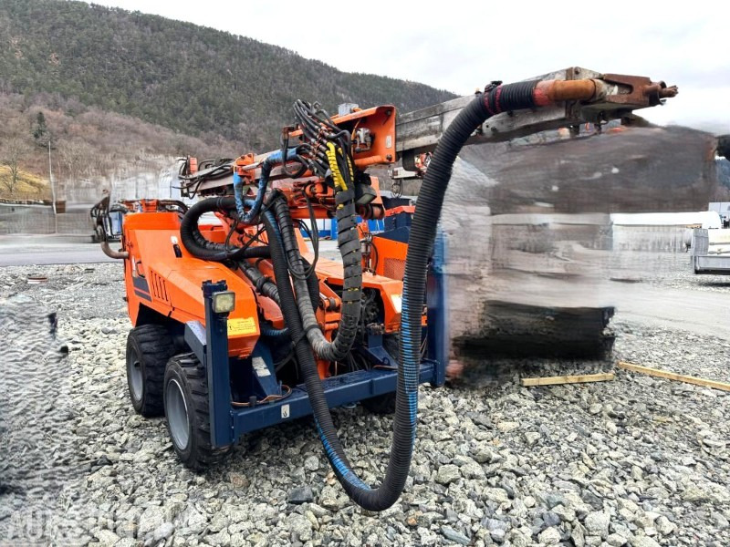 2003 Tamrock CMD120R - Borrigg - Nyrenovert - 3. mnd Garanti på Hammer - Timer: 3947 - Bohrgerät: das Bild 3 2003 Tamrock CMD120R - Borrigg - Nyrenovert - 3. mnd Garanti på Hammer - Timer: 3947 - Bohrgerät: das Bild 3