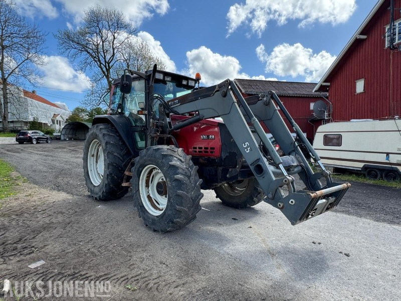2005 Valtra 6850 - Traktor: das Bild 3 2005 Valtra 6850 - Traktor: das Bild 3