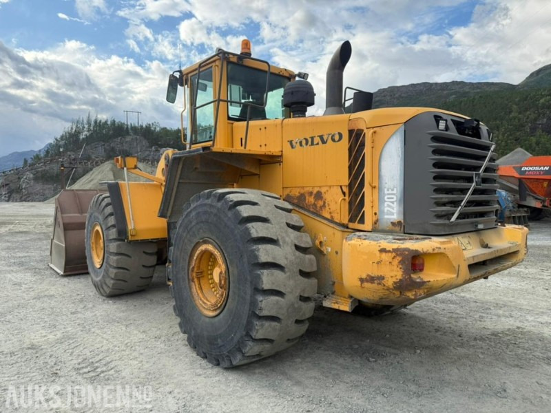 2005 Volvo L220E HJULLASTER - 15364 Timer - Radlader: das Bild 4 2005 Volvo L220E HJULLASTER - 15364 Timer - Radlader: das Bild 4