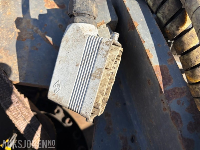 Baugeräte 2008 SMP Rototilt med KM2 feste: das Bild 7