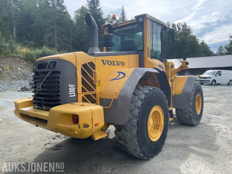2008 Volvo L110F hjullaster med skuff - sentralsmøring - 3/4 funksjon-Skriver med vekt-kamera - ekstra lys - Radlader: das Bild 4 2008 Volvo L110F hjullaster med skuff - sentralsmøring - 3/4 funksjon-Skriver med vekt-kamera - ekstra lys - Radlader: das Bild 4