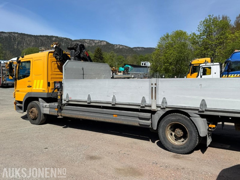 2010 Mercedes-Benz 1524L/54AT Kranbil / HIAB / EU-godkjent - Autokran: das Bild 3 2010 Mercedes-Benz 1524L/54AT Kranbil / HIAB / EU-godkjent - Autokran: das Bild 3