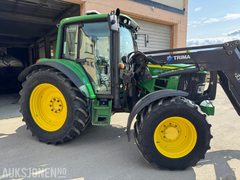 2011 John Deere 6430 Premium traktor med laster - Traktor: das Bild 4 2011 John Deere 6430 Premium traktor med laster - Traktor: das Bild 4