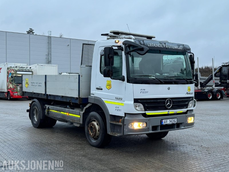 2011 Mercedes-Benz Atego 1529L PLANBIL AUTOMAT PTO DIFF.SPERRE LUFT GRAMMER - Pritsche LKW: das Bild 3 2011 Mercedes-Benz Atego 1529L PLANBIL AUTOMAT PTO DIFF.SPERRE LUFT GRAMMER - Pritsche LKW: das Bild 3