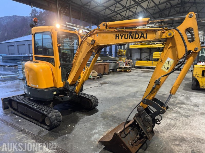 Minibagger 2012 HYUNDAI ROBEX 35Z-9 4,1TONN MINIGRAVER. 2135TIMER NYE BELTER 2024. GRAVESKUFF. PLANERINGSKUFF.: das Bild 8 Minibagger 2012 HYUNDAI ROBEX 35Z-9 4,1TONN MINIGRAVER. 2135TIMER NYE BELTER 2024. GRAVESKUFF. PLANERINGSKUFF.: das Bild 8