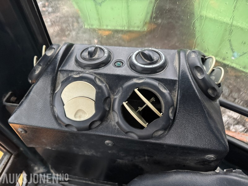 Minibagger 2012 HYUNDAI ROBEX 35Z-9 4,1TONN MINIGRAVER. 2135TIMER NYE BELTER 2024. GRAVESKUFF. PLANERINGSKUFF.: das Bild 10 Minibagger 2012 HYUNDAI ROBEX 35Z-9 4,1TONN MINIGRAVER. 2135TIMER NYE BELTER 2024. GRAVESKUFF. PLANERINGSKUFF.: das Bild 10