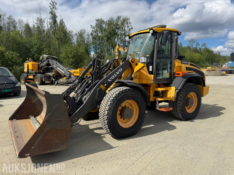 2012 Volvo L45G hjullaster med skuffe - Radlader: das Bild 1 2012 Volvo L45G hjullaster med skuffe - Radlader: das Bild 1