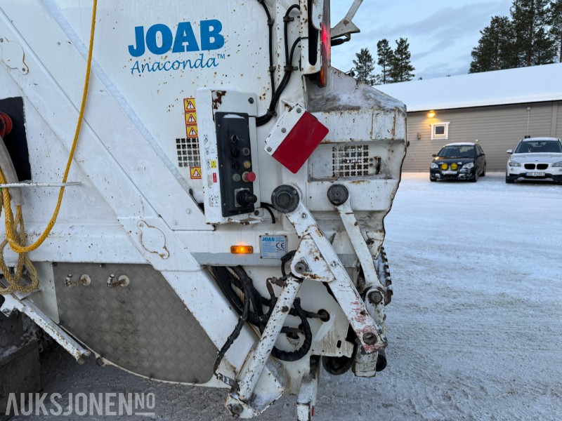 Müllwagen 2013 Volvo FM – Renovasjonsbil – JOAB Anaconda HD – Kran – 358 257 km: das Bild 13