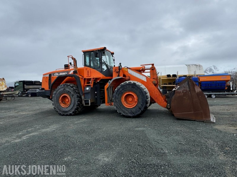 Radlader 2015 Doosan DL550-5 Hjullaster - Nye dekk - Gjerstad 6000L - 7596T: das Bild 7