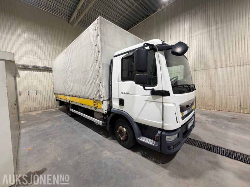 2015 MAN TGL 8.180 - Hengerfeste - Aircondition - 87.946 km - Bakløft - Koffer LKW: das Bild 4 2015 MAN TGL 8.180 - Hengerfeste - Aircondition - 87.946 km - Bakløft - Koffer LKW: das Bild 4
