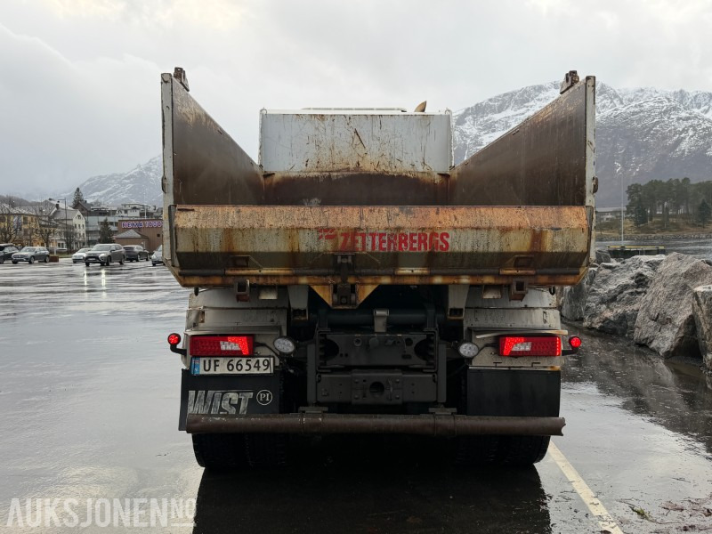 2015 Scania R520 6x4 Tandem - Navredukdjon - Brøyterigget tippbil m/ underliggende skjær - EU godkjent til oktober 2026 - Kipper: das Bild 5 2015 Scania R520 6x4 Tandem - Navredukdjon - Brøyterigget tippbil m/ underliggende skjær - EU godkjent til oktober 2026 - Kipper: das Bild 5