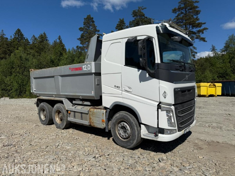2015 VOLVO FH540 TIPPBIL SERVICEHISTORIKK ZETTERBERG PÅBYGG. - Kipper: das Bild 2 2015 VOLVO FH540 TIPPBIL SERVICEHISTORIKK ZETTERBERG PÅBYGG. - Kipper: das Bild 2