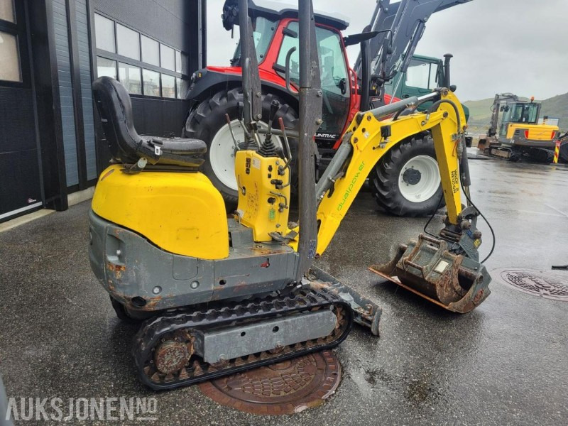 2016 Wacker Neuson 803 Dual Power, 2 skuffer, Elektro-hydraulisk aggregat (HPU) - Minibagger: das Bild 4 2016 Wacker Neuson 803 Dual Power, 2 skuffer, Elektro-hydraulisk aggregat (HPU) - Minibagger: das Bild 4
