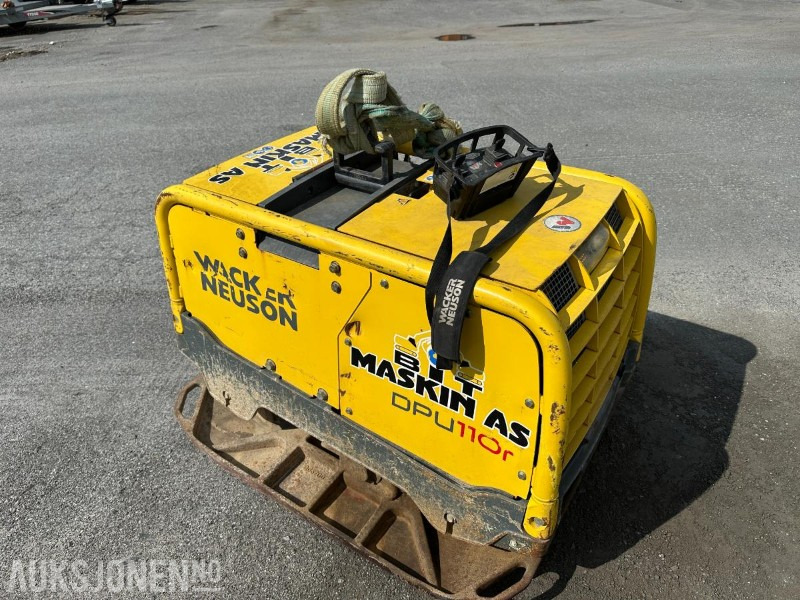 2016 Wacker Neuson DPU110rLem970 - 142 timer - VIBROPLATE - Walzen: das Bild 1 2016 Wacker Neuson DPU110rLem970 - 142 timer - VIBROPLATE - Walzen: das Bild 1