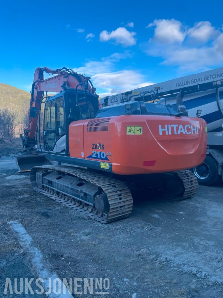 2018 Hitachi ZX210 LC-6/Rototilt/OilQuick/Leica GPS/Kamera/LED - Bagger: das Bild 5 2018 Hitachi ZX210 LC-6/Rototilt/OilQuick/Leica GPS/Kamera/LED - Bagger: das Bild 5