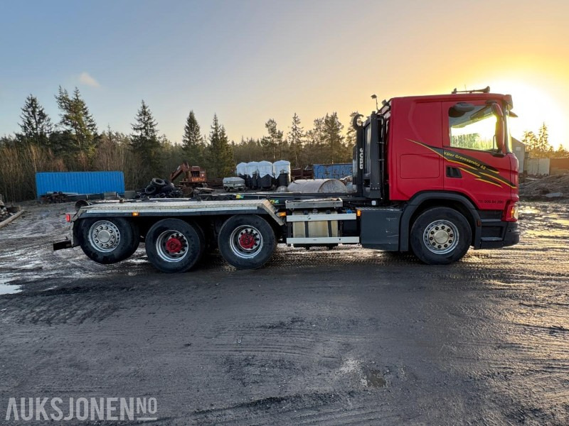 2018 SCANIA G500 TRIDEM KROKBIL JOAB, HARDOX DUMPERKASSE, SERVICEHISTORIKK, 306976 KM - Abrollkipper: das Bild 5 2018 SCANIA G500 TRIDEM KROKBIL JOAB, HARDOX DUMPERKASSE, SERVICEHISTORIKK, 306976 KM - Abrollkipper: das Bild 5
