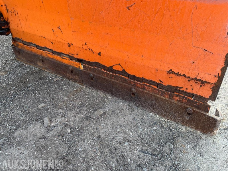 2018 Tellefsdal V90 V-plog / 3200 - Baugeräte: das Bild 4 2018 Tellefsdal V90 V-plog / 3200 - Baugeräte: das Bild 4