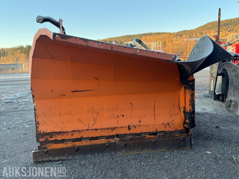 2018 Tellefsdal V90 V-plog / 3200 - Baugeräte: das Bild 1 2018 Tellefsdal V90 V-plog / 3200 - Baugeräte: das Bild 1