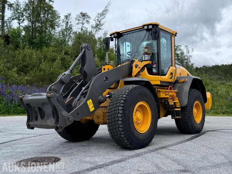 2018 Volvo L90H Hjullaster - Sentralsmøring - Hydraulisk redskapslås - Tilleggshydraulikk - Sertifiseres før salg - Radlader: das Bild 1 2018 Volvo L90H Hjullaster - Sentralsmøring - Hydraulisk redskapslås - Tilleggshydraulikk - Sertifiseres før salg - Radlader: das Bild 1