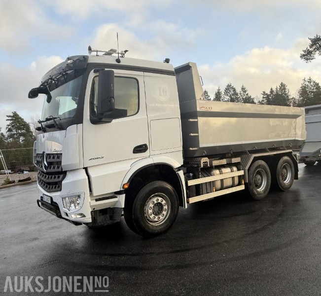 2020 Mercedes-Benz Arocs 2653 DUMPERBIL - GULLAVTALE - LAV KM. - Kipper: das Bild 1 2020 Mercedes-Benz Arocs 2653 DUMPERBIL - GULLAVTALE - LAV KM. - Kipper: das Bild 1