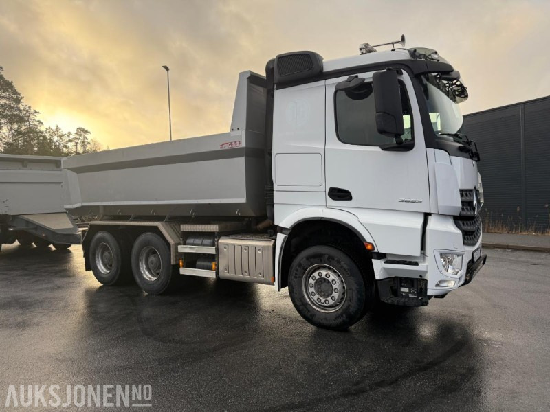 2020 Mercedes-Benz Arocs 2653 DUMPERBIL - GULLAVTALE - LAV KM. - Kipper: das Bild 2 2020 Mercedes-Benz Arocs 2653 DUMPERBIL - GULLAVTALE - LAV KM. - Kipper: das Bild 2