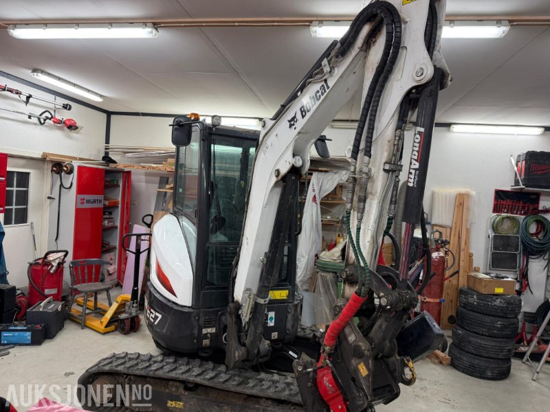 2022 Bobcat E27 m/Rototilt tiltrotator, lite timer - Minibagger: das Bild 4 2022 Bobcat E27 m/Rototilt tiltrotator, lite timer - Minibagger: das Bild 4