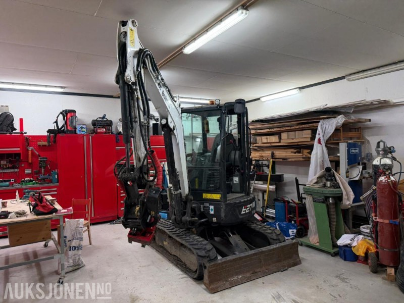 2022 Bobcat E27 m/Rototilt tiltrotator, lite timer - Minibagger: das Bild 2 2022 Bobcat E27 m/Rototilt tiltrotator, lite timer - Minibagger: das Bild 2