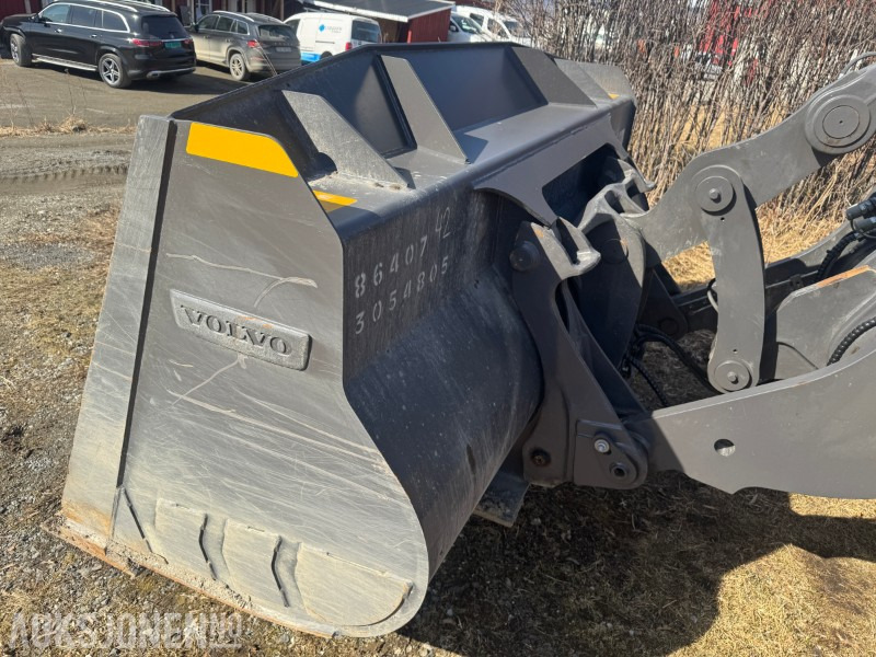 2024 Volvo L70H2 HJULLASTER MED SKUFFE, SETRALSMØRING, VEKT +++ KUN400 TIMER - Radlader: das Bild 4 2024 Volvo L70H2 HJULLASTER MED SKUFFE, SETRALSMØRING, VEKT +++ KUN400 TIMER - Radlader: das Bild 4