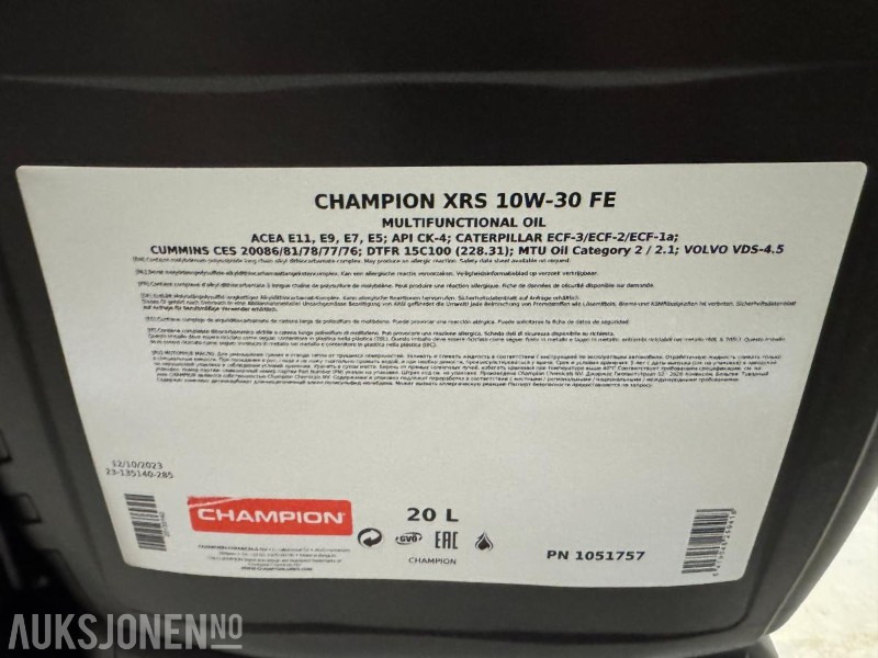 100 Liter Olje - Champion XRS 10W-30 FE Multifunctinal Oil - Anbauteil für Baumaschine: das Bild 4 100 Liter Olje - Champion XRS 10W-30 FE Multifunctinal Oil - Anbauteil für Baumaschine: das Bild 4