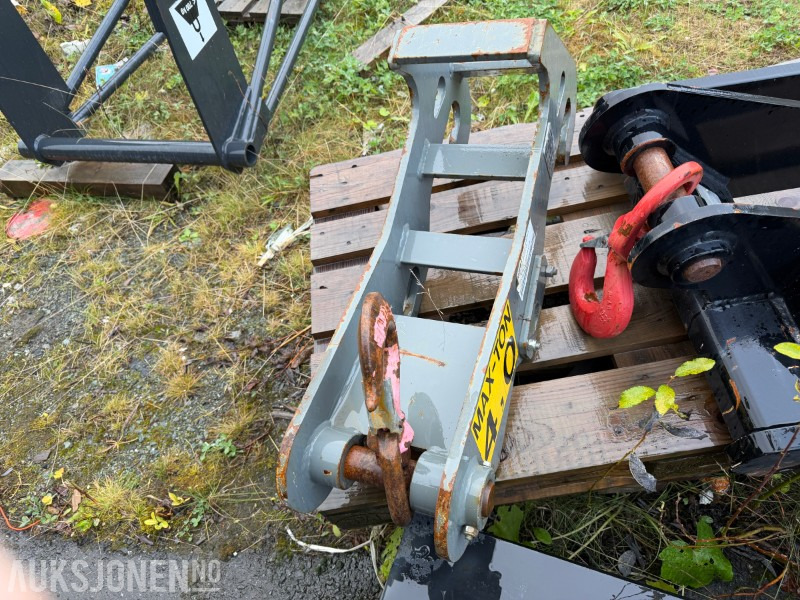 2010 Dieci BUB 2448 lastekrok 4 tonn - Anbauteil für Baumaschine: das Bild 2 2010 Dieci BUB 2448 lastekrok 4 tonn - Anbauteil für Baumaschine: das Bild 2