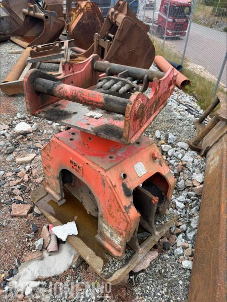 2016 NPK C-8CR Hydraulisk vibroplate / S80 - Anbauteil für Baumaschine: das Bild 2 2016 NPK C-8CR Hydraulisk vibroplate / S80 - Anbauteil für Baumaschine: das Bild 2