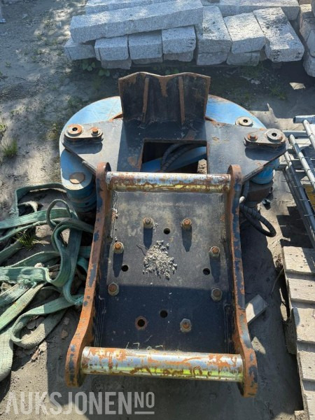 2020 Trekutter med S-70 feste - Anbauteil für Baumaschine: das Bild 3 2020 Trekutter med S-70 feste - Anbauteil für Baumaschine: das Bild 3