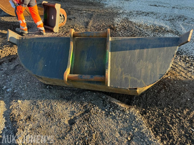 2020 profilskuffe s70 Thorens i kil - Anbauteil für Baumaschine: das Bild 2 2020 profilskuffe s70 Thorens i kil - Anbauteil für Baumaschine: das Bild 2