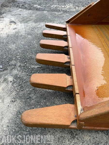 2023 Klepp Mek Graveskuffe 7000L med KM5 feste - Anbauteil für Baumaschine: das Bild 5 2023 Klepp Mek Graveskuffe 7000L med KM5 feste - Anbauteil für Baumaschine: das Bild 5