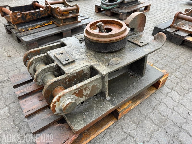 KM feste - Anbauteil für Baumaschine: das Bild 4 KM feste - Anbauteil für Baumaschine: das Bild 4