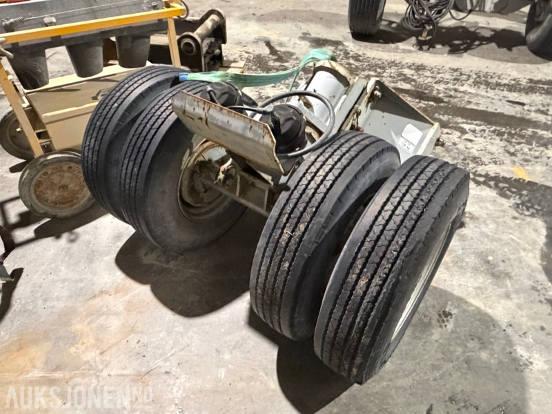 Potain Hjulunderstell til tårnkran - Anbauteil für Baumaschine: das Bild 4 Potain Hjulunderstell til tårnkran - Anbauteil für Baumaschine: das Bild 4