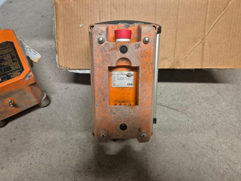 Anbauteil für Baumaschine Radiostyring m/Mottaker - Se Bilder For Spesifikasjoner: das Bild 14 Anbauteil für Baumaschine Radiostyring m/Mottaker - Se Bilder For Spesifikasjoner: das Bild 14