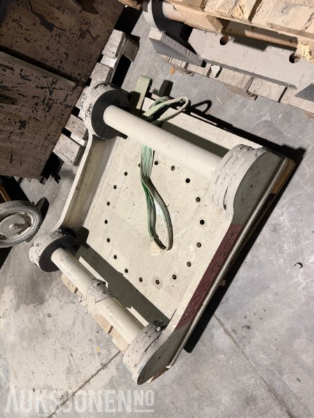 S90 grind / Adapterplate for gravemaskin - Anbauteil für Baumaschine: das Bild 3 S90 grind / Adapterplate for gravemaskin - Anbauteil für Baumaschine: das Bild 3