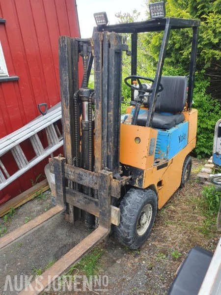 1975 YALE 1600 KG GASSDREVET GAFFELTRUCK - Flurförderzeug: das Bild 2 1975 YALE 1600 KG GASSDREVET GAFFELTRUCK - Flurförderzeug: das Bild 2