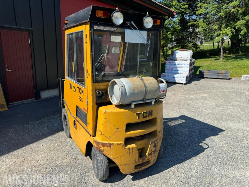 1979 TCM FG15 truck med 1360 kg løftekapasitet, 3500 mm løftehøyde - Flurförderzeug: das Bild 2 1979 TCM FG15 truck med 1360 kg løftekapasitet, 3500 mm løftehøyde - Flurförderzeug: das Bild 2