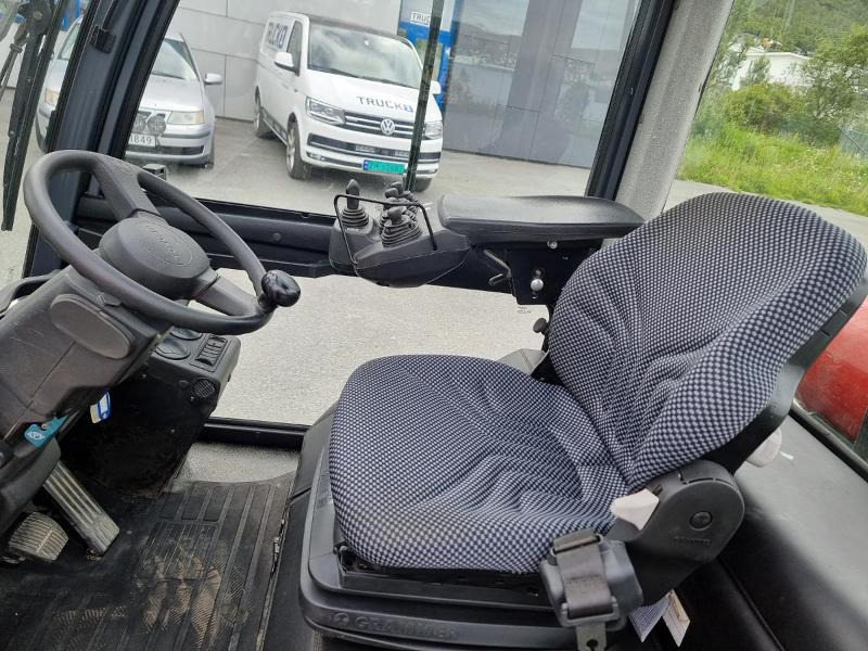 2010 Toyota 2010 Toyota 02-8FGF25 - 2,5 tonns propantruck - 4,7 m løftehøyde - Flurförderzeug: das Bild 5 2010 Toyota 2010 Toyota 02-8FGF25 - 2,5 tonns propantruck - 4,7 m løftehøyde - Flurförderzeug: das Bild 5