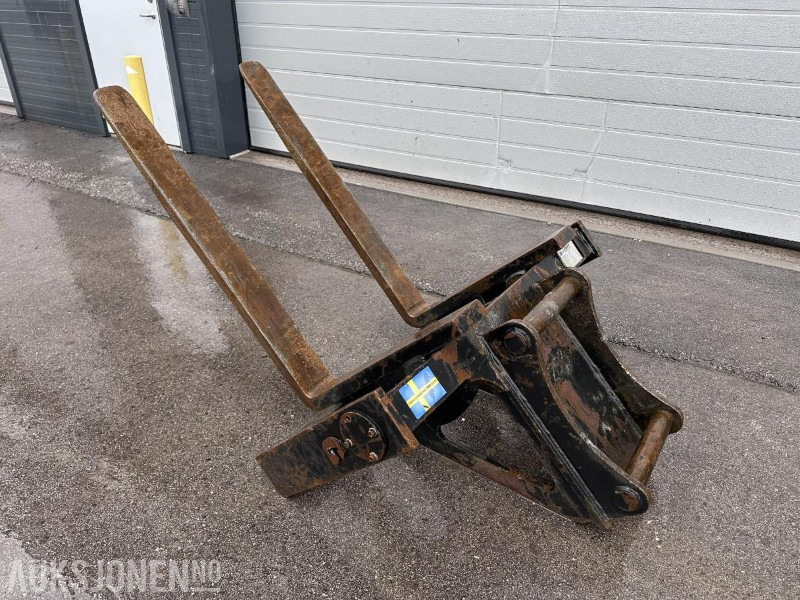 Götene Pallegaffel S60, 4t, 1200x1200 - Baugeräte: das Bild 2 Götene Pallegaffel S60, 4t, 1200x1200 - Baugeräte: das Bild 2