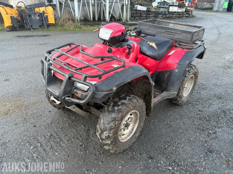 HONDA HYDROSTATIC 4X4 ATV - Traktor: das Bild 1 HONDA HYDROSTATIC 4X4 ATV - Traktor: das Bild 1