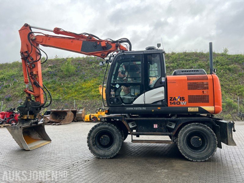 Hitachi ZX140W-5B Engcon tilt, fast puss - Bagger: das Bild 2 Hitachi ZX140W-5B Engcon tilt, fast puss - Bagger: das Bild 2