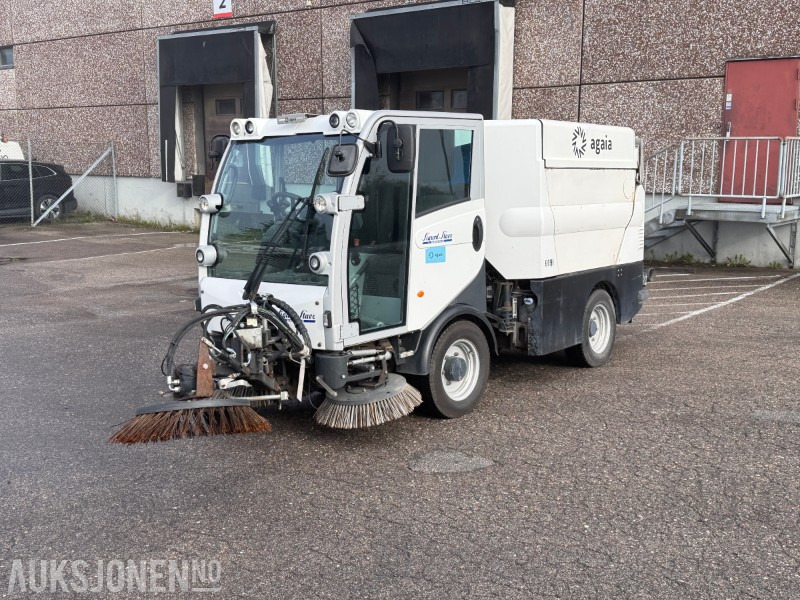 2017 Bucher CityCat 2020XL Feiemaskin / Euro 6 - Industriemaschine: das Bild 1 2017 Bucher CityCat 2020XL Feiemaskin / Euro 6 - Industriemaschine: das Bild 1