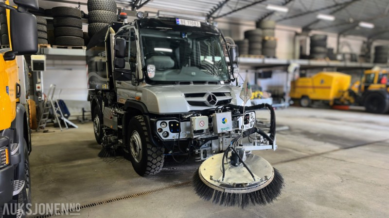 2017 Mercedes-Benz Unimog U423 med Trilety TK36 feieaggregat - LKW: das Bild 3 2017 Mercedes-Benz Unimog U423 med Trilety TK36 feieaggregat - LKW: das Bild 3