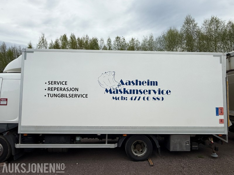 Serviceskap med Kran, baklem, verktøyskap, kompressor og lys - LKW: das Bild 4 Serviceskap med Kran, baklem, verktøyskap, kompressor og lys - LKW: das Bild 4