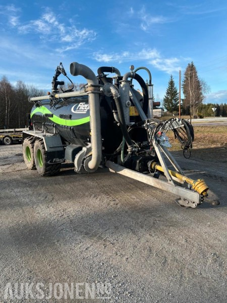 2022 Fliegl VFW12000 - Landmaschine: das Bild 4 2022 Fliegl VFW12000 - Landmaschine: das Bild 4